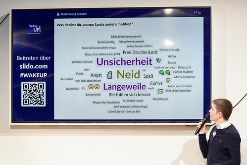 Foto 54 von 121: BASECAMP Themenwoche: „WAKE UP!“ Cybermobbing Workshop (29.10.2021)