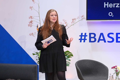 Foto 20 von 31: BASECAMP Themenwoche: Digitale Gewalt gegen Mädchen und junge Frauen (10.10.2022)