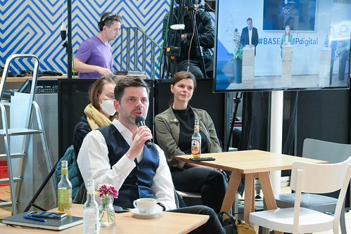 Foto 29 von 31: BASECAMP Themenwoche: Im Gespräch mit der Generation Zukunft – Gehen Digitalisierung und Nachhaltigkeit Hand in Hand? (11.10.2022)