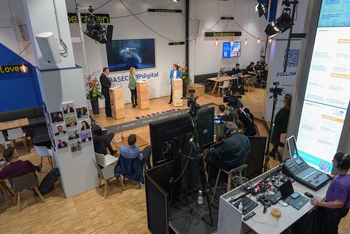 Foto 13 von 31: BASECAMP Themenwoche: Im Gespräch mit der Generation Zukunft – Gehen Digitalisierung und Nachhaltigkeit Hand in Hand? (11.10.2022)