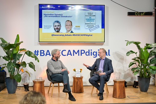 Foto 6 von 30: BASECAMP Nachgefragt!: Buchvorstellung "Die verwundbare Demokratie" (23.07.2024)