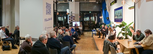 Foto 39 von 47: BASECAMP_Debate: Die Zukunft der digitalen Identitäten – wie bekommen wir Deutschland digital? (20.11.2024)