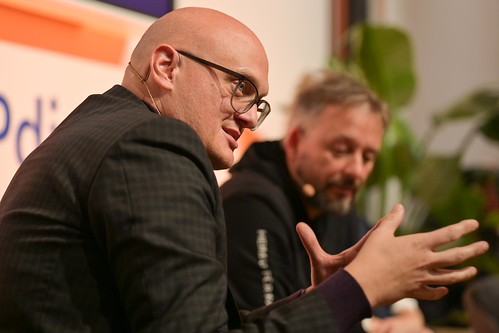 Foto 8 von 47: BASECAMP_Debate: Die Zukunft der digitalen Identitäten – wie bekommen wir Deutschland digital? (20.11.2024)