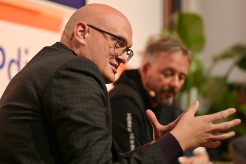 Foto 8 von 47: BASECAMP_Debate: Die Zukunft der digitalen Identitäten – wie bekommen wir Deutschland digital? (20.11.2024)