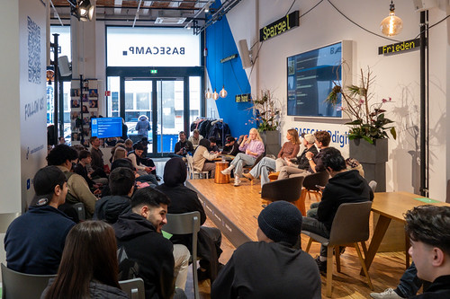 Foto 8 von 35: Jugenddialog 2.0: Social Media meets Politics – die Stimme der Jugend (28.03.2025)