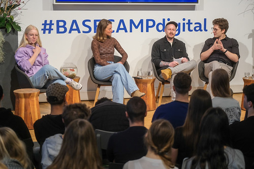 Foto 33 von 35: Jugenddialog 2.0: Social Media meets Politics – die Stimme der Jugend (28.03.2025)