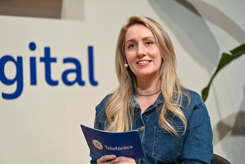 Foto 7 von 38: BASECAMP Trend2Go!: KI ist wie ein Exoskelett für das Denken – wie unterstützen uns Maschinen beim Leben und Arbeiten? (05.06.2025)