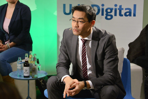 Foto 46 von 84: Philipp_Ro¦êsler-Philipp_Herrmann-Cherno_Jobatey-20022013-Udl_Digital-610