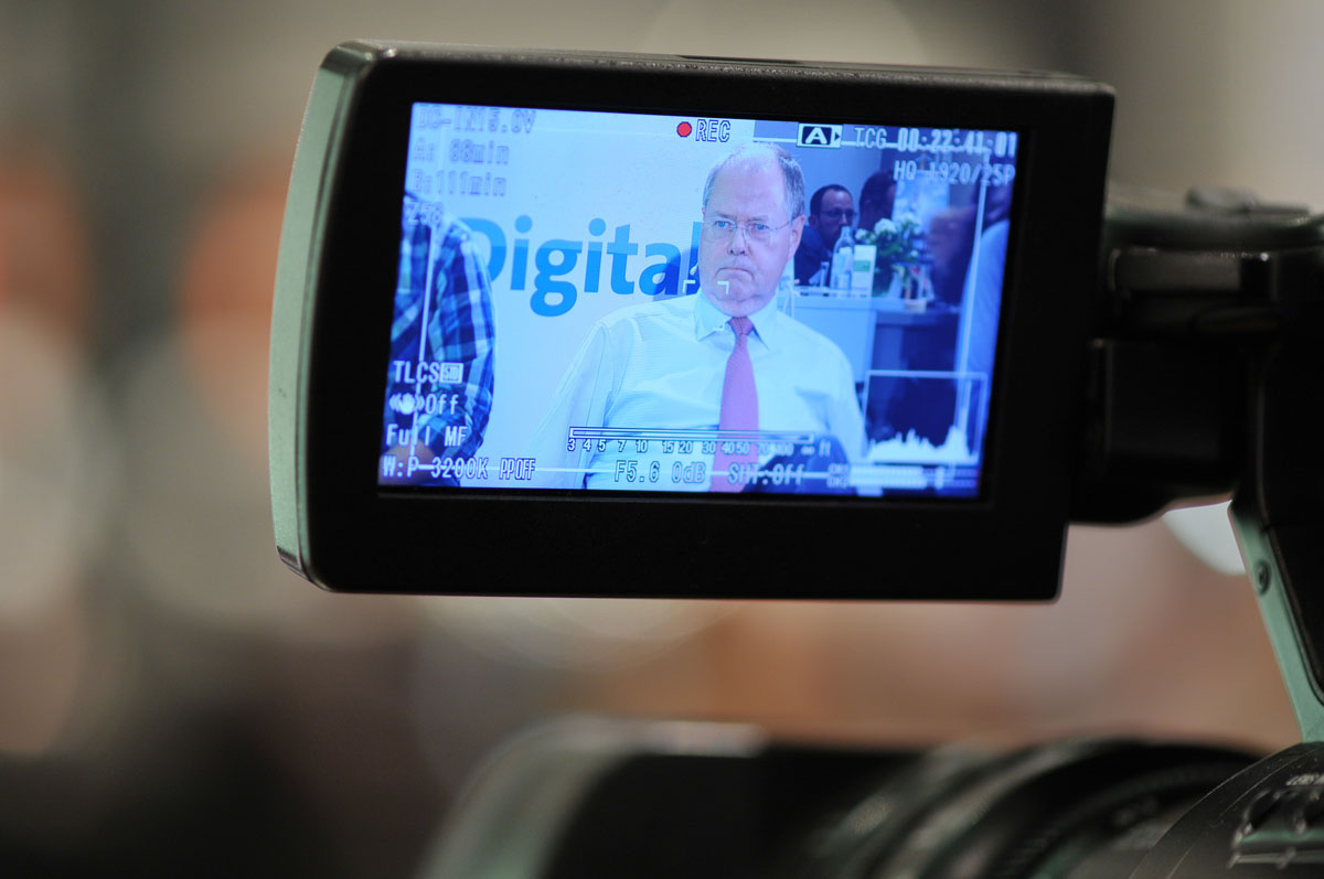 Peer Steinbrück beim UdL Digital Talk
