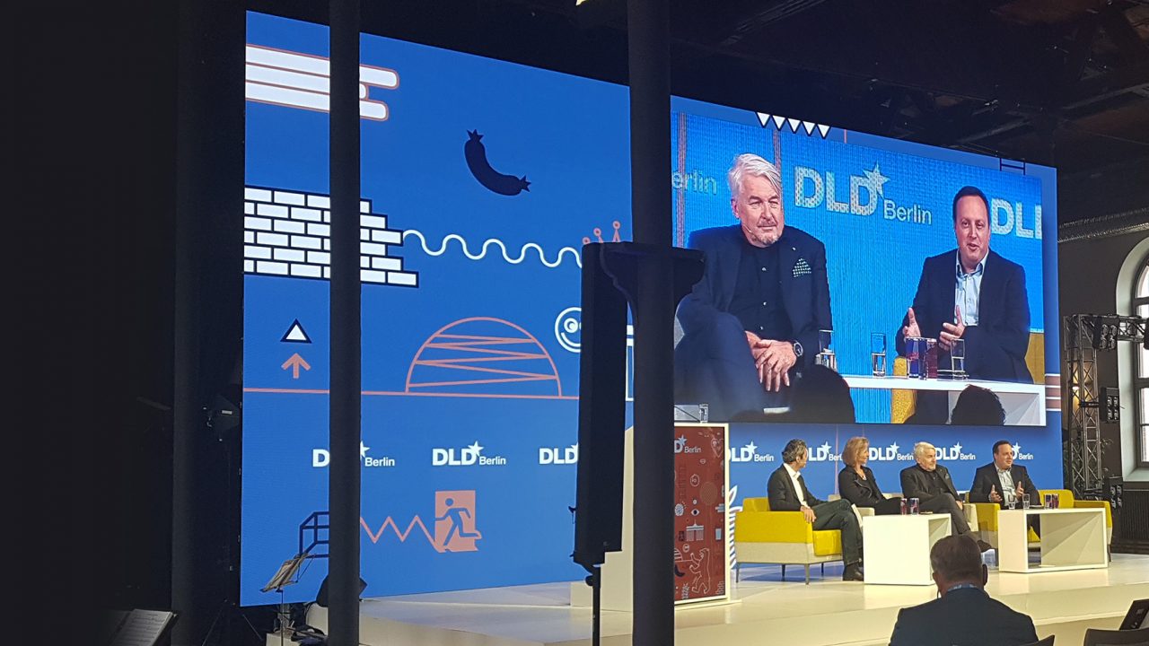 HEADER-DLD-2017-Haas-20171026_115550-2540x1000