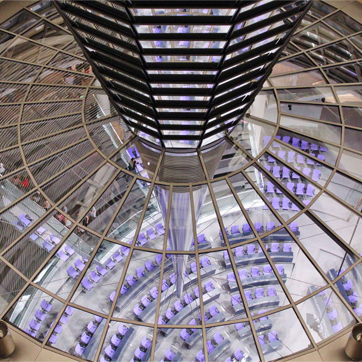 Pixabay-cocoparisienne-366199-Reichstag-Berlin-Regierung-720x720-quadrat