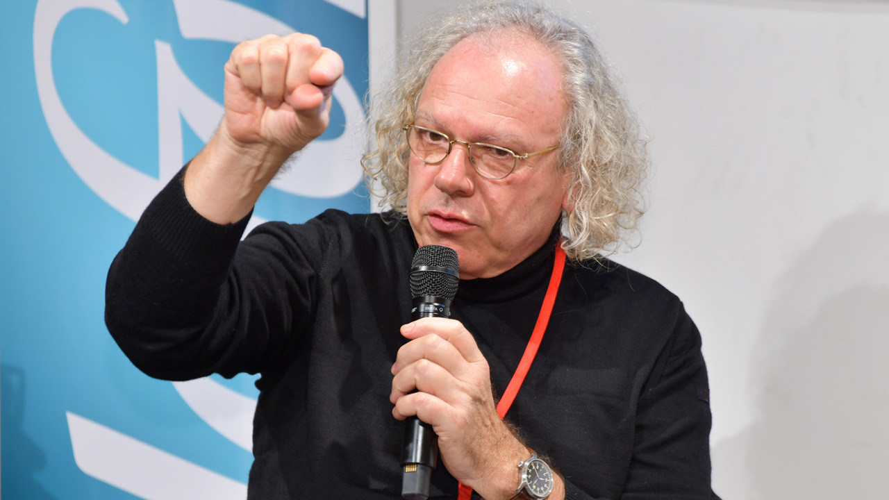 Alexander-Mankowsky-futur-io_06122018-Geburtstag-0682-Foto-Henrik-Andree-1280x720